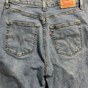 Levi’s high waisted crop flare